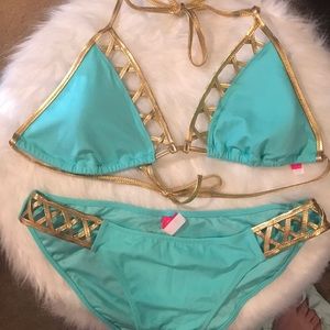 Victoria’s Secret bikini!